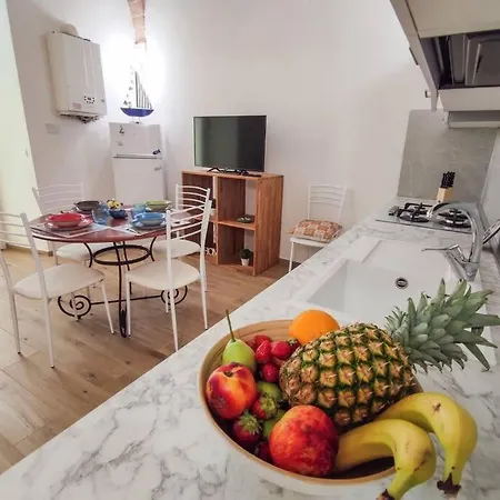 Delizioso Trilocale In Centro A Due Passi Dal Mare *