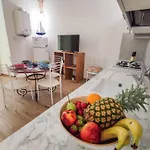 Delizioso Trilocale In Centro A Due Passi Dal Mare *