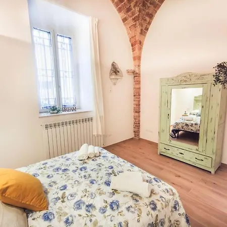 Apartment Delizioso Trilocale In Centro A Due Passi Dal Mare